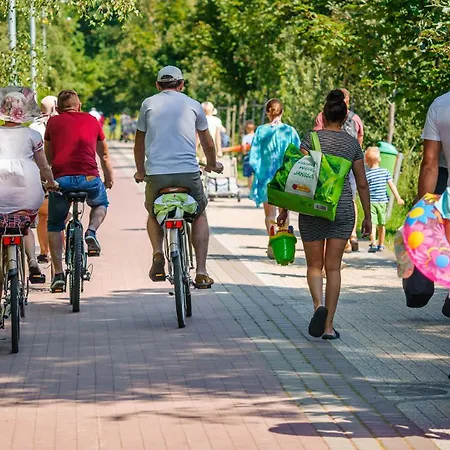Moonlight Z Basenem I Parkingiem - Plazowa - * Kołobrzeg