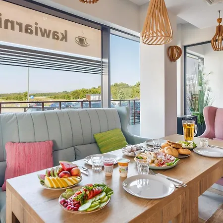 Apartman Moonlight Z Basenem I Parkingiem - Plazowa - *