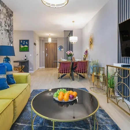 Moonlight Z Basenem I Parkingiem - Plazowa - Apartman *